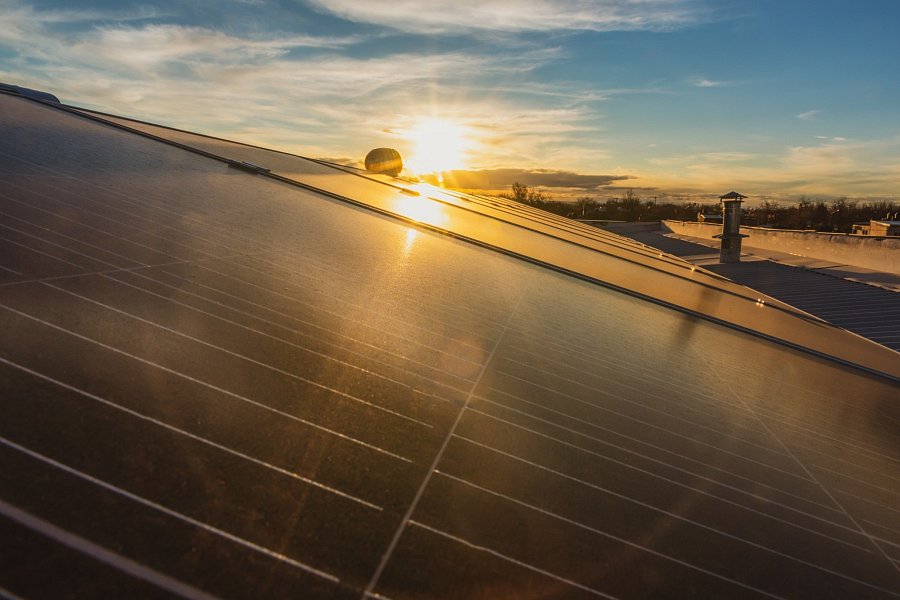 Hoe moet u zonnepanelen correct oriënteren?